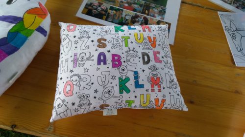 Abc se strašidýlky, dodáván černobílý, určený k malování fixy na textil - Image 2